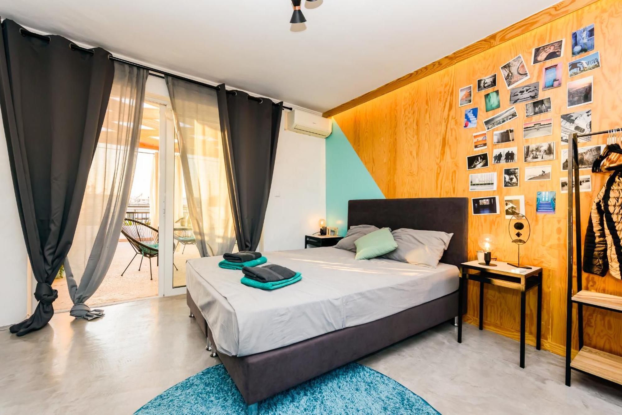 Ferienwohnung Lucy In The Sky With Diamonds Kalamata Exterior foto