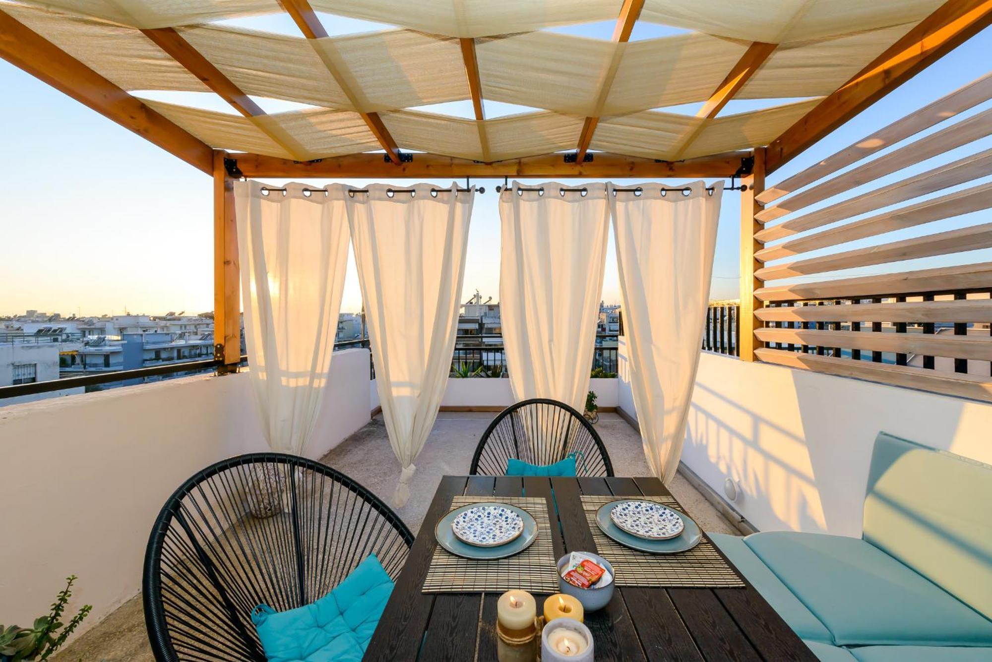 Ferienwohnung Lucy In The Sky With Diamonds Kalamata Exterior foto